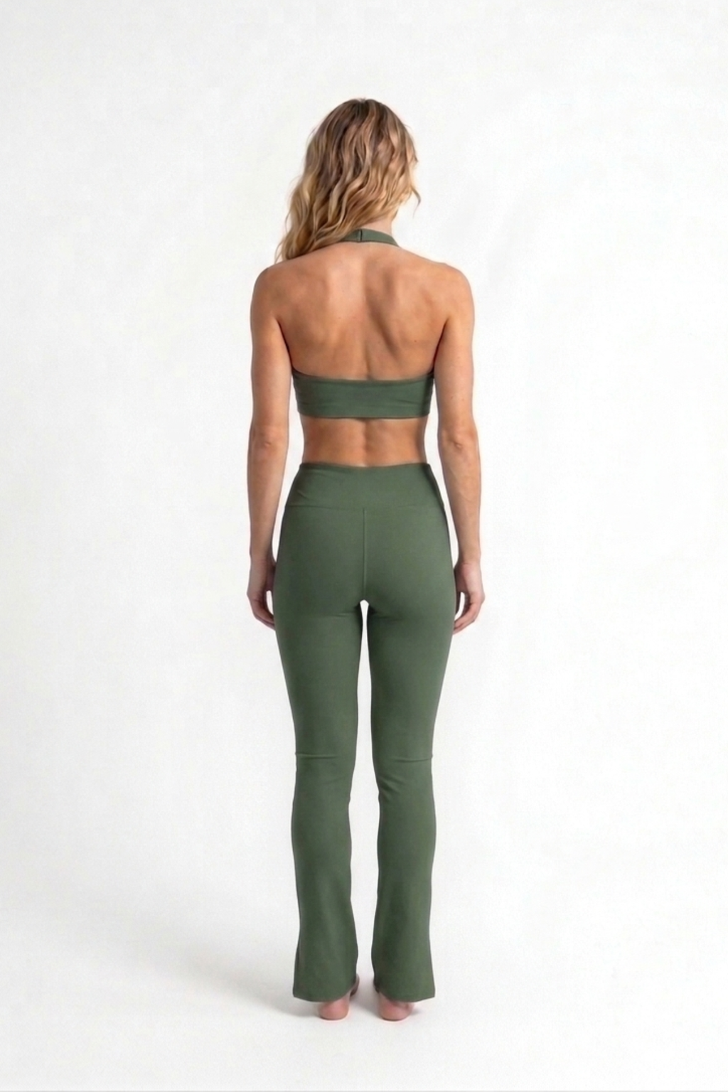Calça Flare Fitness Verde militar