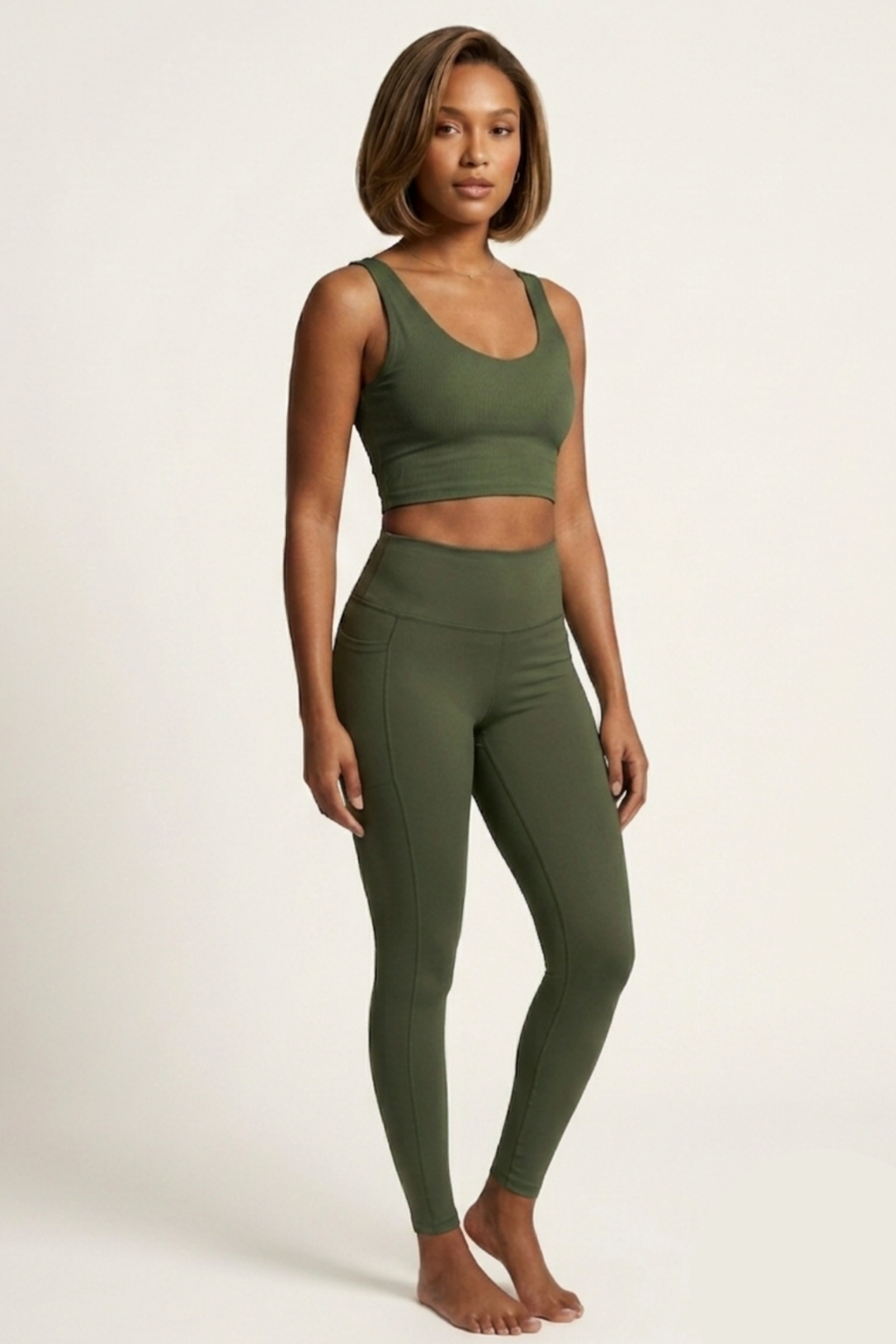 Calça Bolsos Fitness Verde Militar