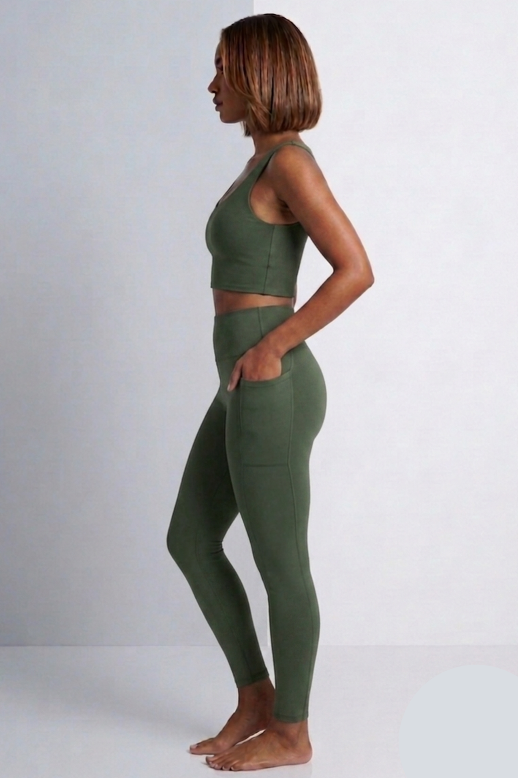 Top Basic Fitness Verde Militar